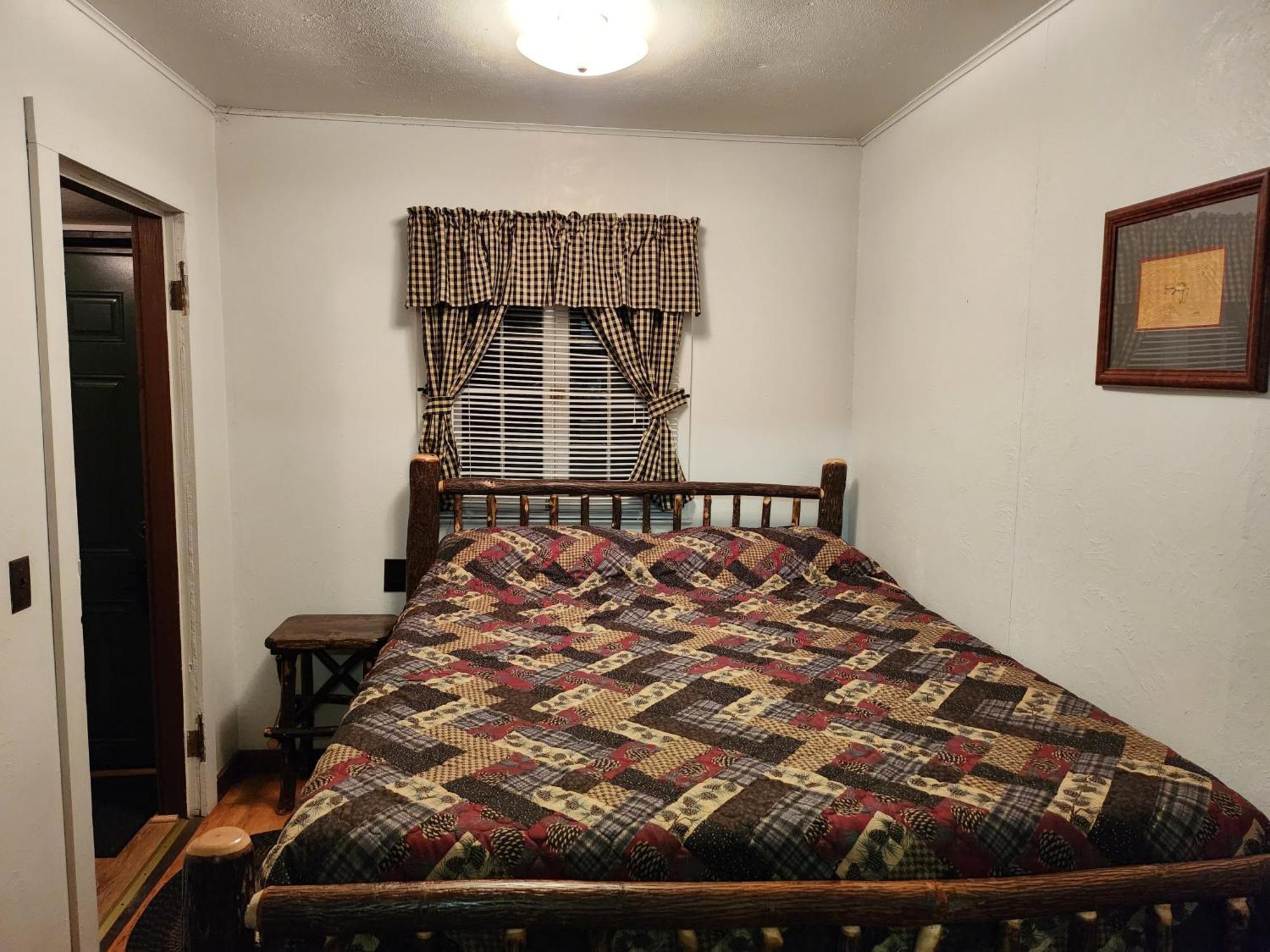 Moreno'S Adirondack Cabins Saranac Lake Zewnętrze zdjęcie